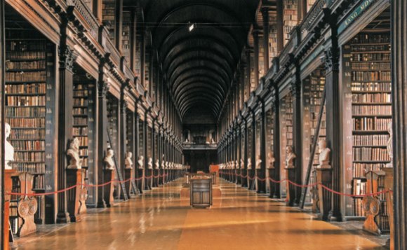 http://a3dbdeb.ca/esquisse/files/2013/01/library_the-old-library-trinity-college-dublin-thomas-burgh.jpg